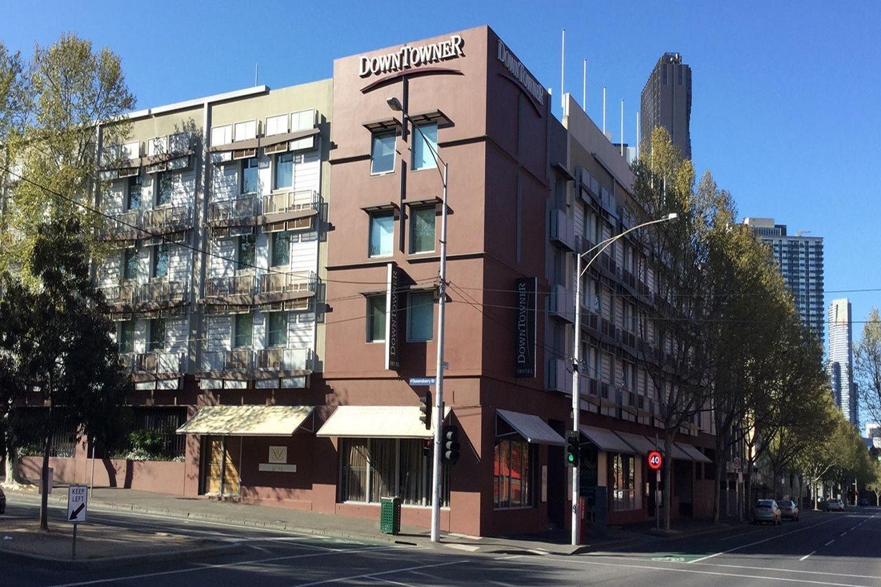Zagame'S House Hotel Melbourne Exterior photo The former Commonwealth Bank building at 100 Collins Street, Melbourne, was the first headquarters of the bank.