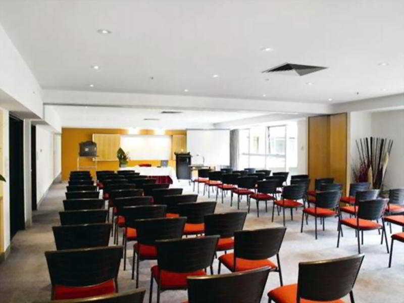 Zagame'S House Hotel Melbourne Exterior photo Meeting room