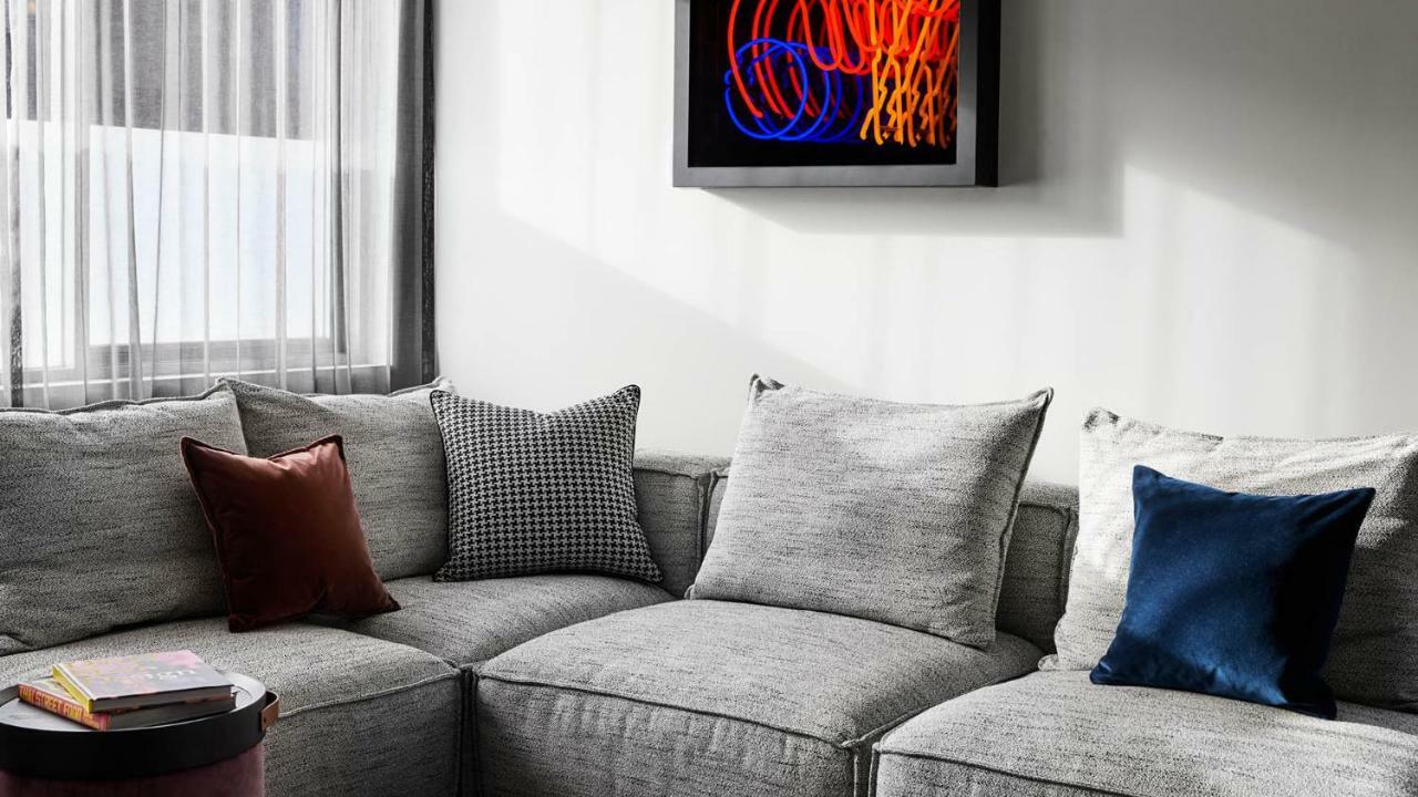 Zagame'S House Hotel Melbourne Exterior photo A modern sectional sofa