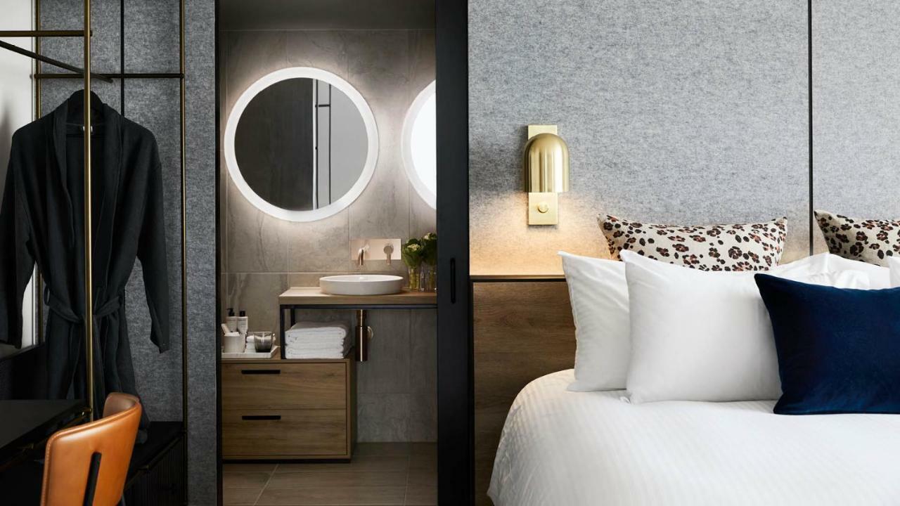 Zagame'S House Hotel Melbourne Exterior photo A room at the hotel