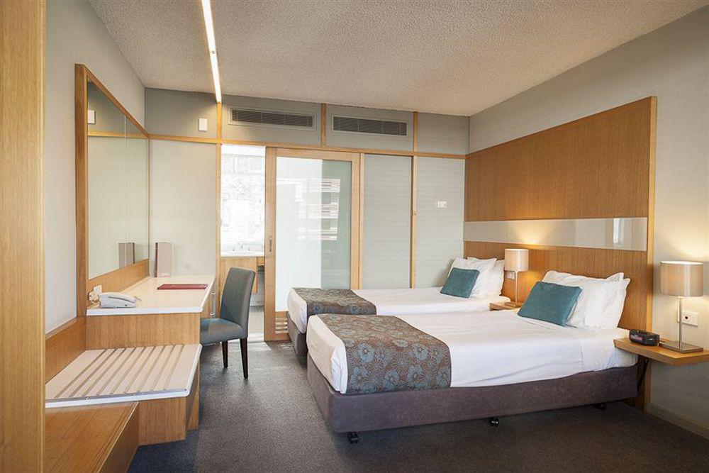 Zagame'S House Hotel Melbourne Exterior photo A room at the hotel